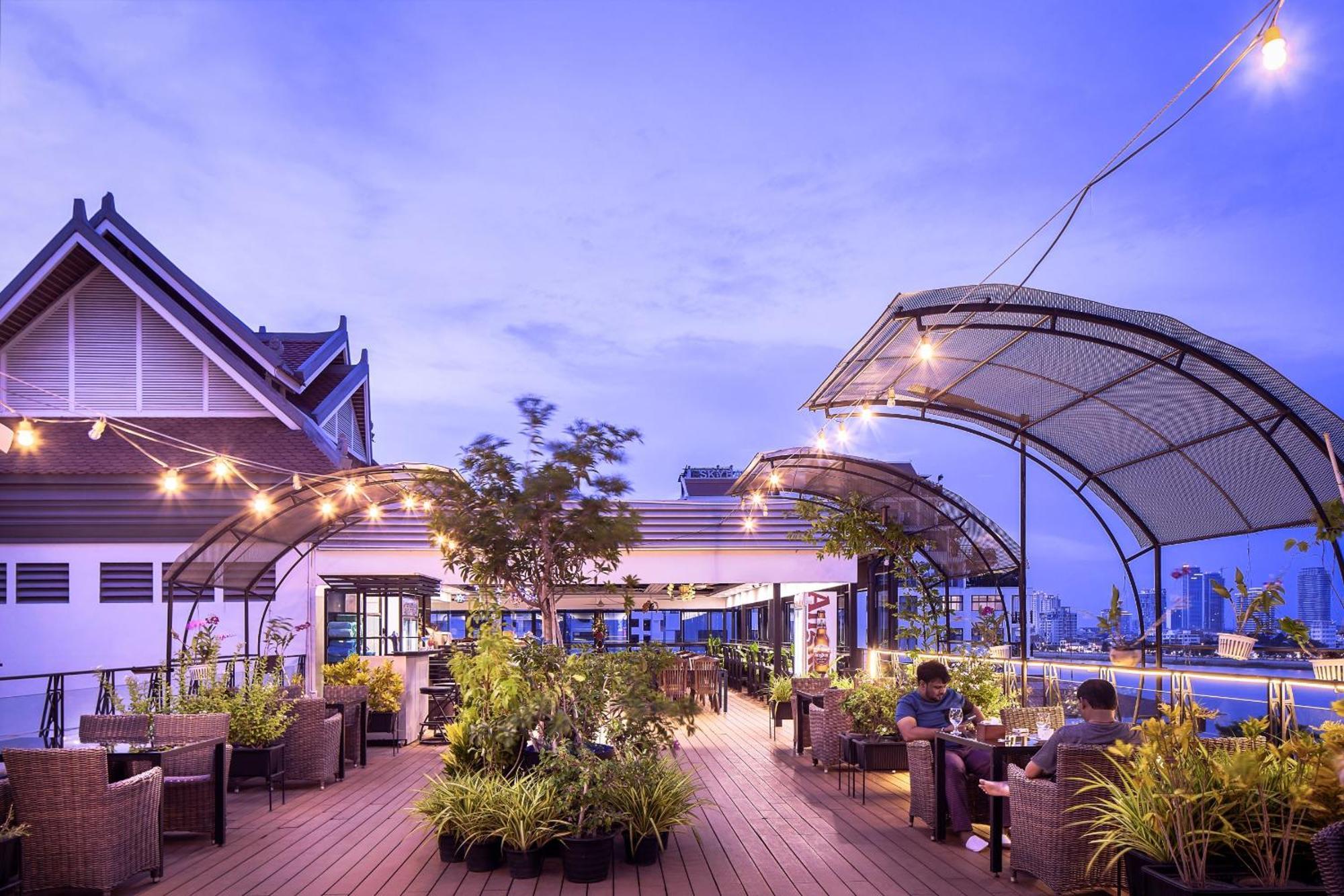 Ohana Phnom Penh Palace Hotel Εξωτερικό φωτογραφία