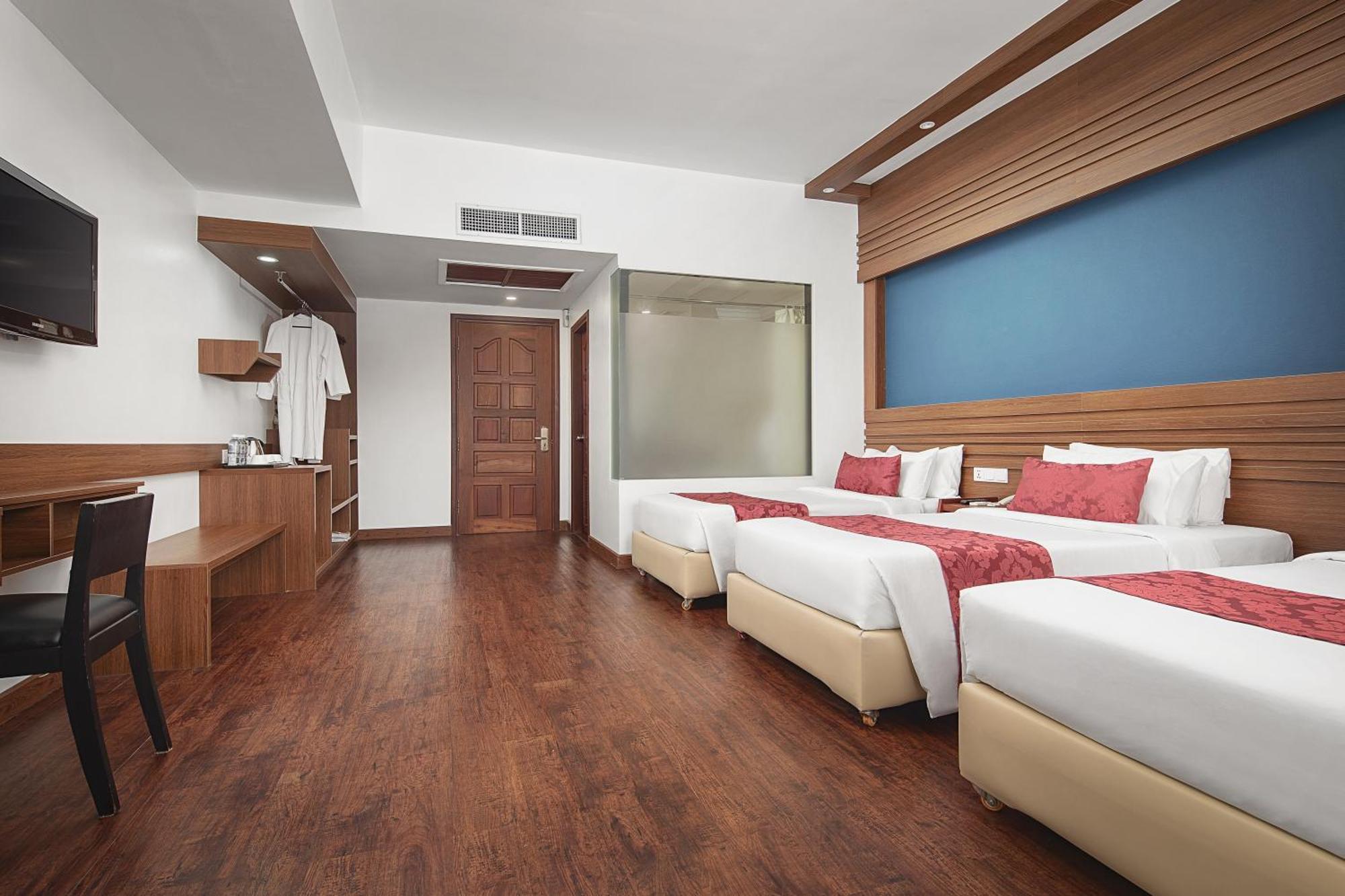 Ohana Phnom Penh Palace Hotel Εξωτερικό φωτογραφία
