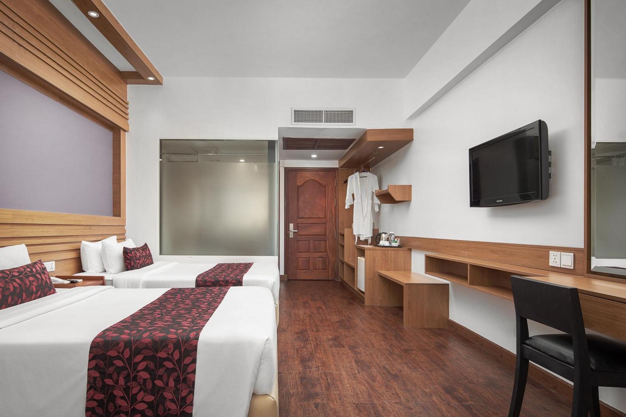 Ohana Phnom Penh Palace Hotel Εξωτερικό φωτογραφία