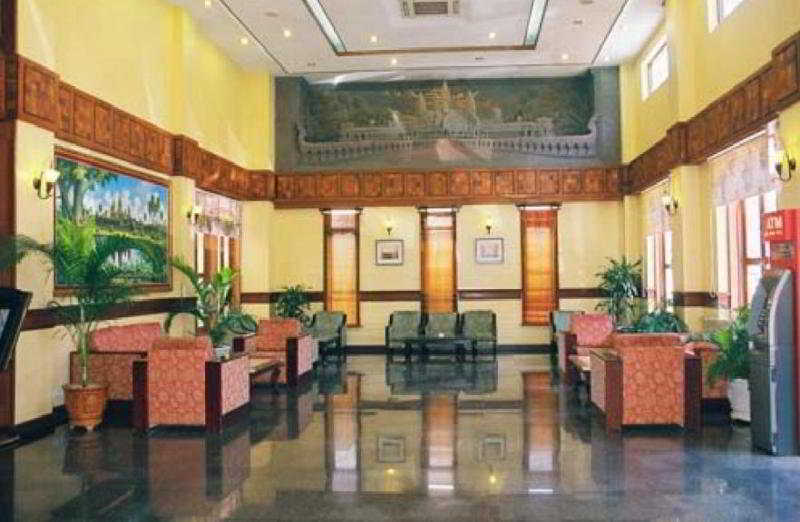 Ohana Phnom Penh Palace Hotel Εξωτερικό φωτογραφία