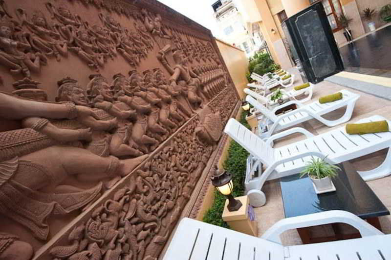 Ohana Phnom Penh Palace Hotel Εξωτερικό φωτογραφία