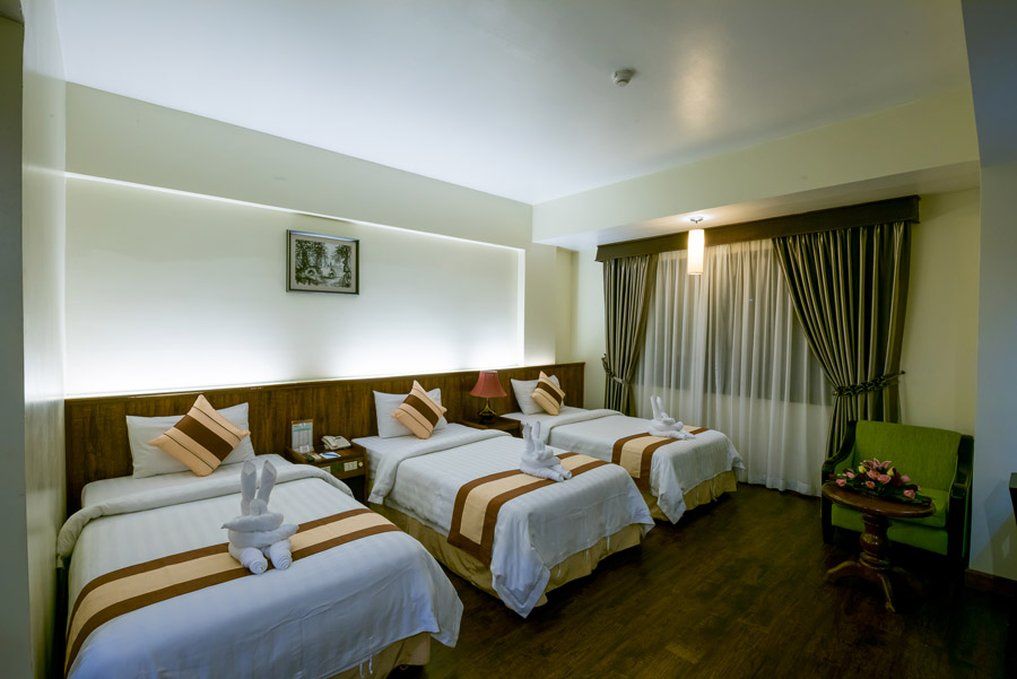 Ohana Phnom Penh Palace Hotel Εξωτερικό φωτογραφία